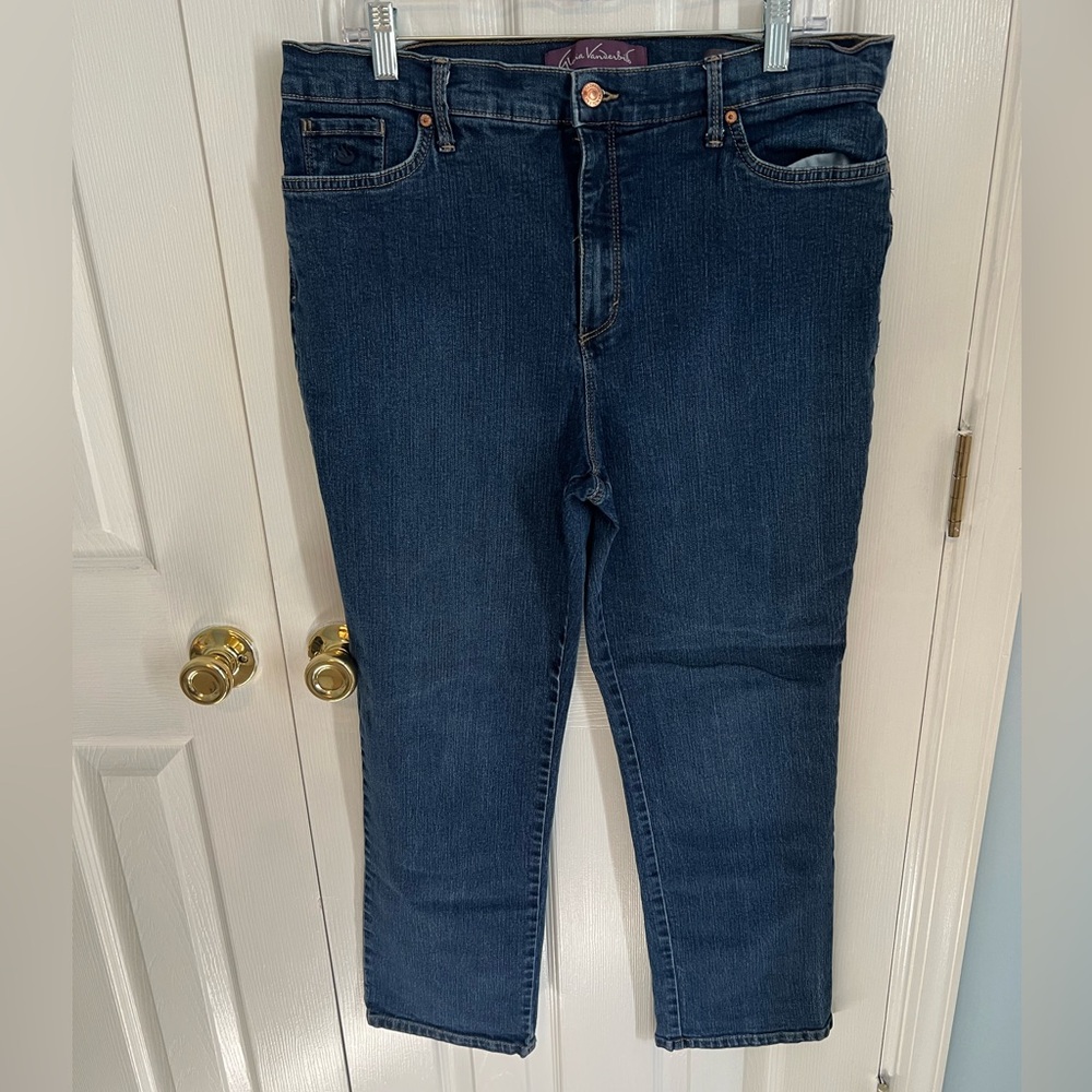 Gloria Vanderbilt Women's 18 Amanda Missy Short Cotton Blue Jeans